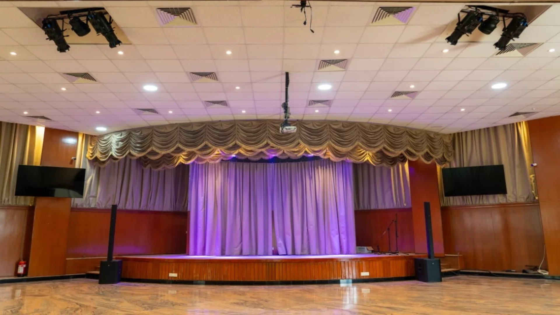 Saiacs CEO Centre