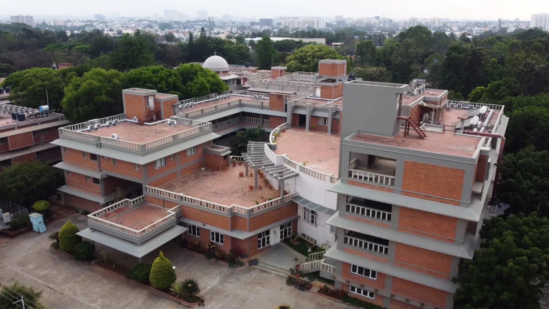 Saiacs CEO Centre